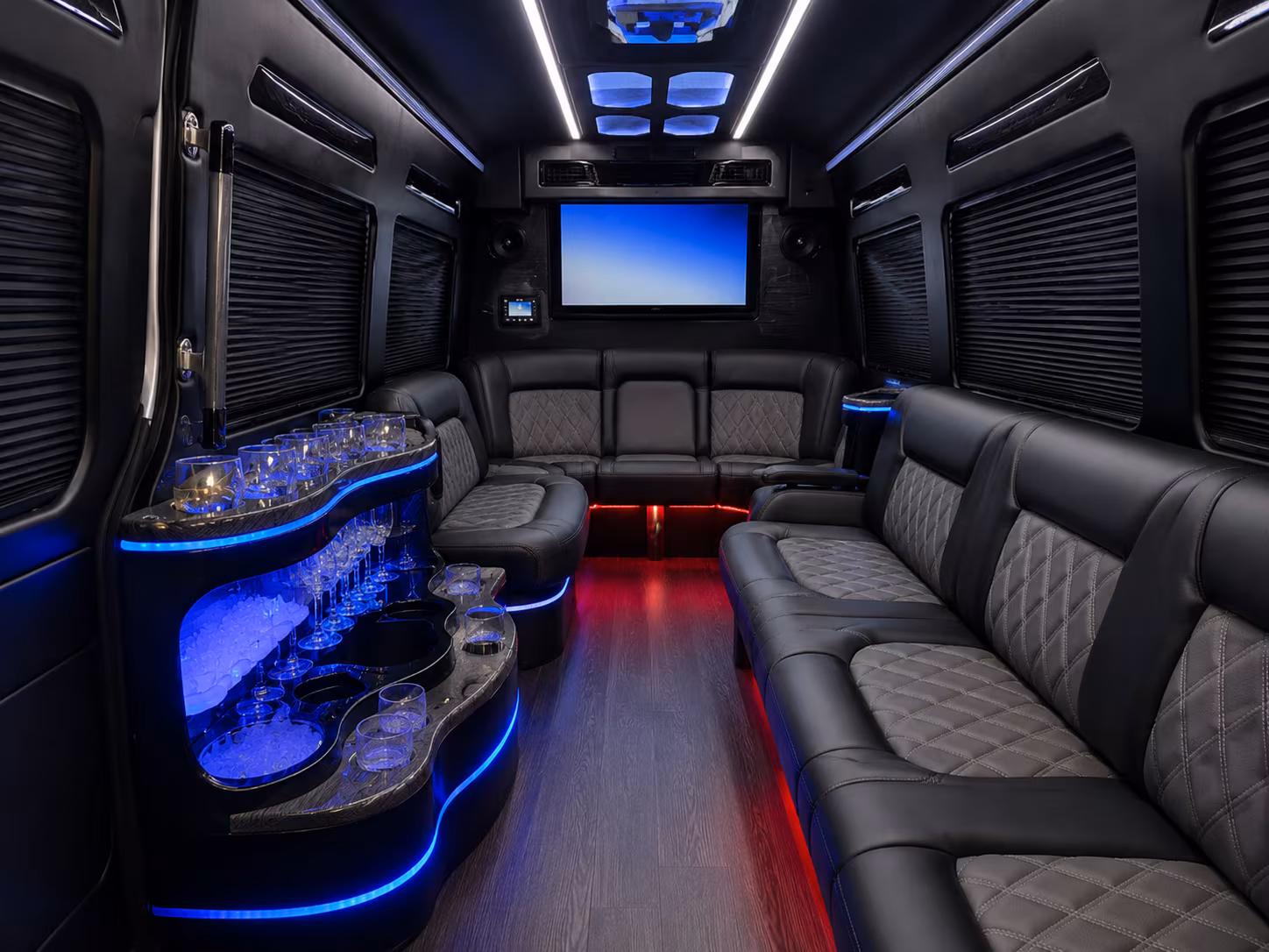 bus rentals for corporate retreats and team offsites near redding
