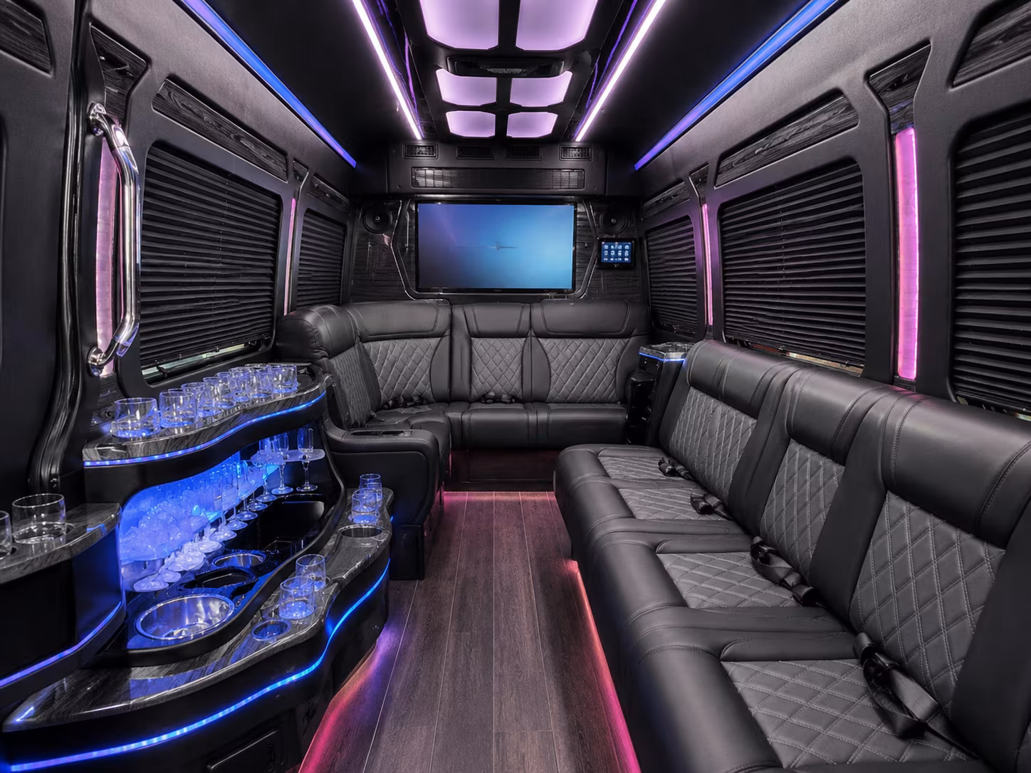 bus rentals for music festival weekends near mount shasta and dunsmuir