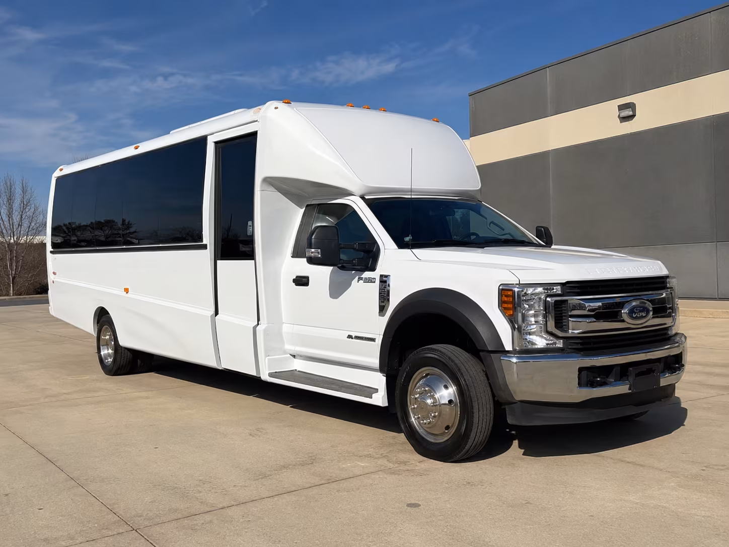 school field trip and educational tour buses for redding students