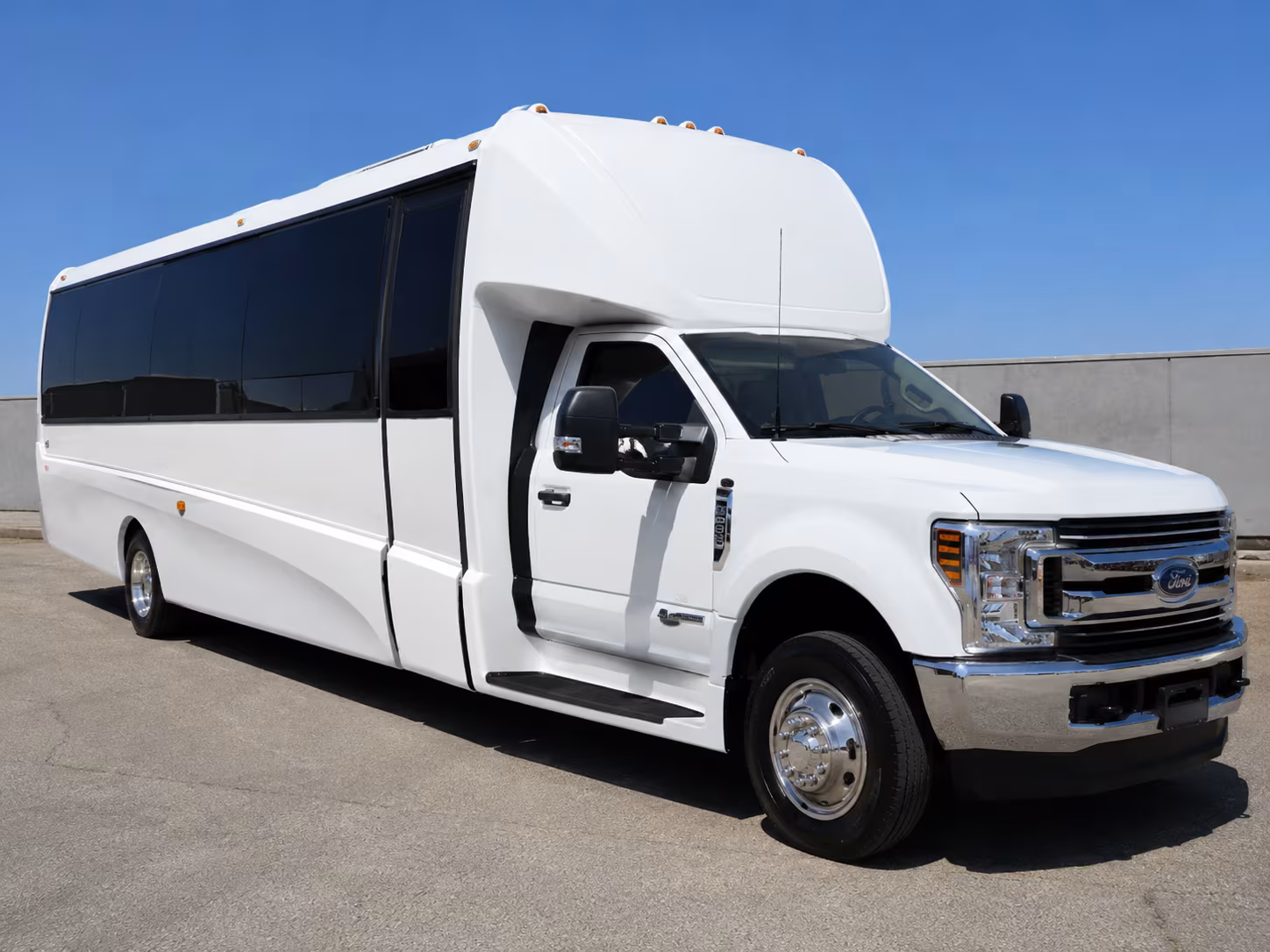 sports team and athletic event buses in redding